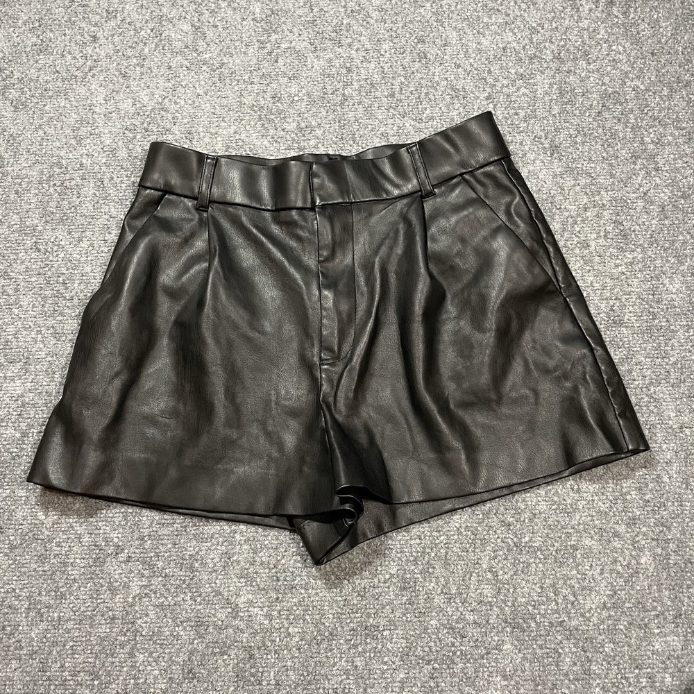 ZARA Faux Leather Pleated High Waist Shorts Black Size Medium Glamgoth biker